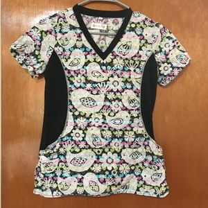Bird scrub top